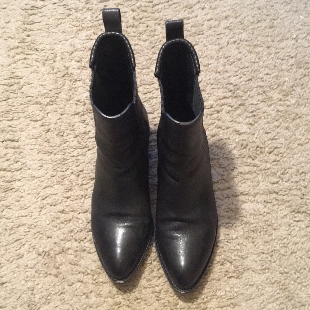 Alexander Wang boots size 35 1/2 used